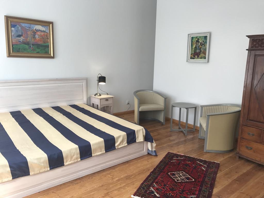 A1 Apartments With Free Parking リガ エクステリア 写真
