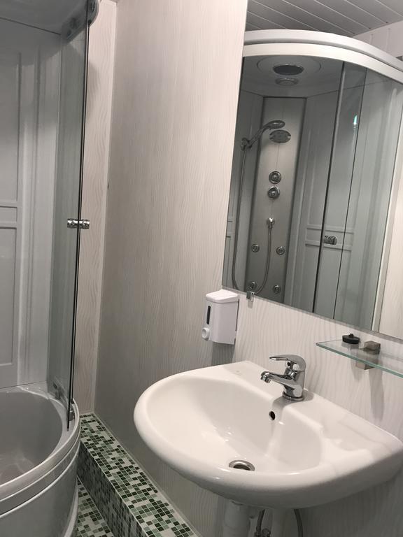 A1 Apartments With Free Parking リガ エクステリア 写真