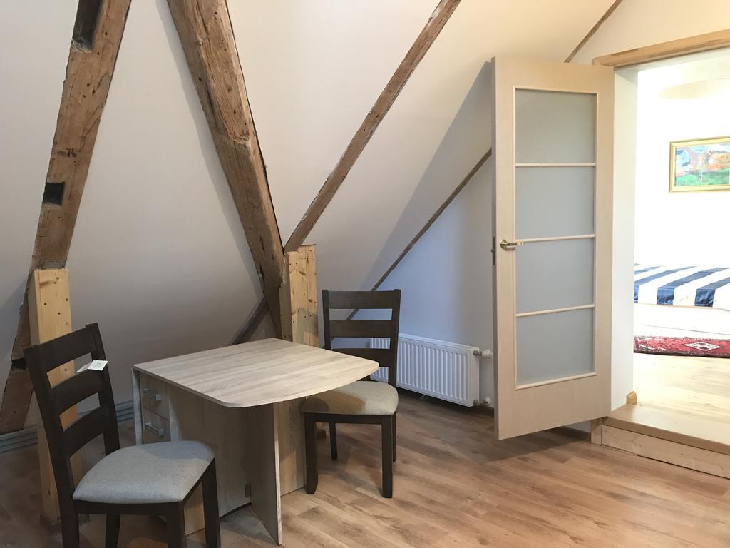 A1 Apartments With Free Parking リガ エクステリア 写真