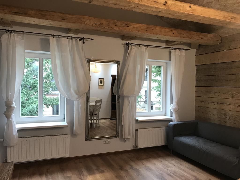 A1 Apartments With Free Parking リガ エクステリア 写真