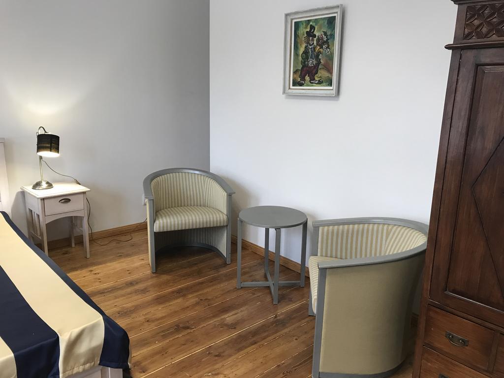 A1 Apartments With Free Parking リガ エクステリア 写真